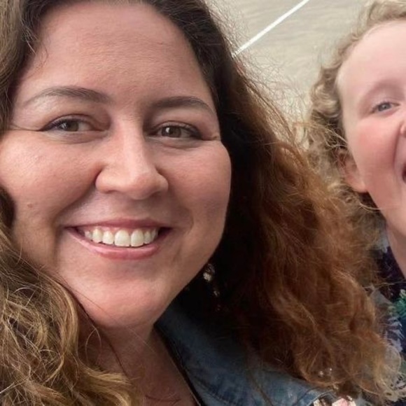 Meet your Posher, Jo - Picture 1 of 1